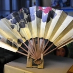 橋本関雪から贈られた扇子＝高砂市高砂町北本町、和のＢｕ（美）小サロン大西記念館