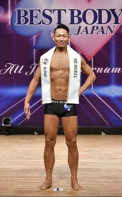 ベストボディジャパンの神戸大会で優勝した古市卓也さん（提供写真）