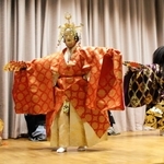 玉岡かおるさんが原作を手がけ、観客を魅了した新作能「媽祖」＝加古川市平岡町新在家