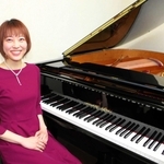 「音楽を身近に感じてもらえるコンサートにしたい」と話す野々村亜梨沙さん＝高砂市阿弥陀町
