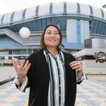 オリックスでスカウトを務める乾絵美さん。「『野球だけは負けたくない』という強い気持ちを持った選手を見つけたい」＝大阪市西区