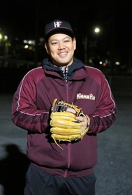 カナフレックス硬式野球部の助監督を務める藤井宏政さん＝滋賀県東近江市（撮影・笠原次郎）