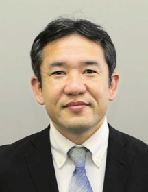 岡　毅氏