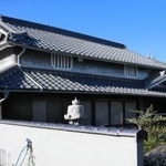 築１００年以上という岩佐賢一さん方＝加古川市志方町成井