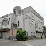 存廃が検討されている旧加古川図書館＝加古川市加古川町木村