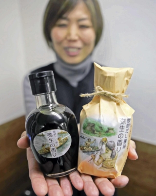 イイダコだしの香りが特徴的な醤油「飯蛸だし醤油　弥生の香り」＝播磨町南大中２