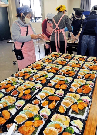 「コープのつどい場」で継続されることになった子ども食堂「ここすぺーす」＝加古川市平岡町西谷