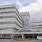 将来構想が示され、建て替えが予定されている高砂市民病院＝高砂市荒井町紙町
