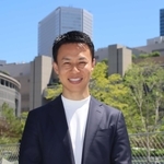 コンサルティング会社「トイトマ」社長の山中哲男さん。ＪＲ大阪駅北側の再開発区域「うめきた２期」の事業にも関わっている＝大阪市北区