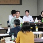 高砂こども園、高砂小、高砂中の教育について考える「まちがく未来高砂くらぶ（学校運営協議会）」の会合＝高砂市高砂町大工町