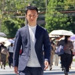山中哲男さんはコンサルティング会社社長として、飲食、医療、金融など多彩な分野の事業に関わっている＝大阪市北区