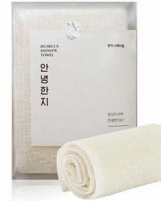 販売を予定する韓紙を使ったボディタオル（河原崎さん提供）