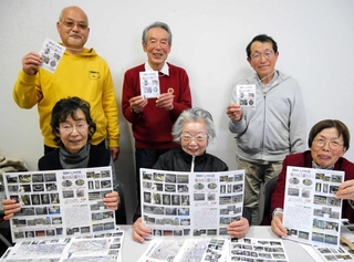 竜山石を使った石塔や石室などを巡る散策マップを作った「塾友はりまの会歴史研究会」のメンバー＝加古川市加古川町寺家町