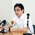 加古川市との和解内容について話す遺族側代理人の立花隆介弁護士＝姫路市北条１、県弁護士会姫路支部会館（撮影・成　将希）