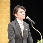 氷丘中の後輩に向けエールを送った高瀬耕造さん＝加古川市加古川町北在家