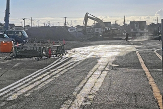 閉場した旧加古川市公設地方卸売市場の跡地。解体工事が進む＝加古川市野口町長砂