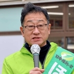 掘井健智氏