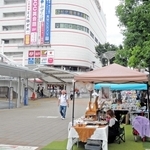 加古川税務署管内で１３年連続最高路線価の加古川駅南広場＝加古川市加古川町篠原町
