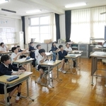 少人数生かす学びに力　志方東小に加古川初の「複式学級」　合同授業や教科担任制導入