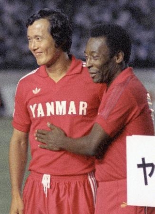 サッカー　釜本さん サッカー:釜本邦茂さん死去 日本が生んだ不世出のストライカー