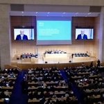 　スイス・ジュネーブで開かれたプラごみの環境汚染を防ぐ国際条約に関する交渉会合＝５日（共同）
