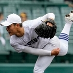 　日大山形戦で完投した県岐阜商・柴田＝甲子園
