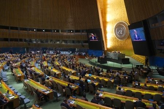 　国連総会で演説するグテレス事務総長＝９日、ニューヨーク（ゲッティ＝共同）