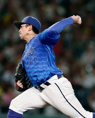 　５回１失点で１３勝目を挙げたＤｅＮＡ・東＝甲子園