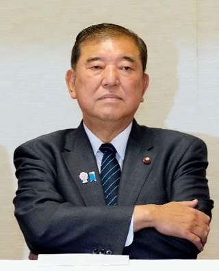　自民党役員会に臨む石破首相＝１６日午前、東京・永田町の党本部