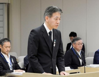 　東京都議会の警察・消防委員会で陳謝した警視庁トップの迫田裕治警視総監＝１９日午後