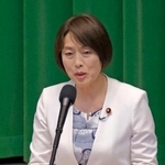 　共産党の第６回中央委員会総会で発言する田村委員長＝３日午前、東京都渋谷区の党本部