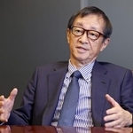 　インタビューに答える日本製鉄の橋本英二会長