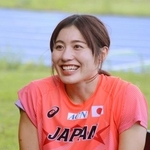 　取材に応じる陸上女子１００メートル障害の福部真子＝５日、広島県東広島市の広島大
