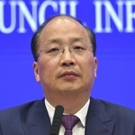 　易会満氏