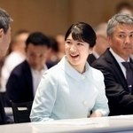 　「ぼうさいこくたい２０２５」に出席された天皇、皇后両陛下の長女愛子さま＝７日午前、新潟市（代表撮影）
