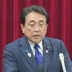 　記者会見する赤沢経済再生相＝９日午前、東京都千代田区