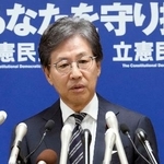 　立憲民主党の両院議員総会後、取材に応じる安住幹事長＝１１日午後、東京・永田町の党本部