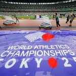 　陸上世界選手権の開幕を控え準備が進む東京・国立競技場＝１１日