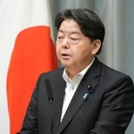　記者会見する林官房長官＝１２日午前、首相官邸