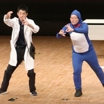 　第１２回全国高校生手話パフォーマンス甲子園で、演劇・コント・ポエムなどの部門で優勝した県立熊本聾学校＝１４日、鳥取県倉吉市