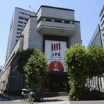 　東京証券取引所＝東京都中央区