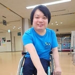 　五目並べを競技化した連珠で世界一になった中山智晴さん＝７日、群馬県内