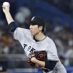 　ヤクルト戦に先発した巨人・戸郷＝神宮