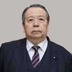 　村上誠一郎総務相