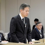 　東京都議会の警察・消防委員会で陳謝した警視庁トップの迫田裕治警視総監＝１９日午後