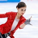 　女子ＳＰ　演技するアデリア・ペトロシャン＝北京（共同）