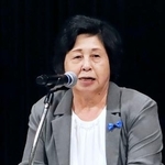 　拉致問題を考える集会で講演する曽我ひとみさん＝２０日午後、さいたま市