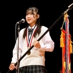　民謡「江差追分」全国大会の少年の部で優勝した山本悠愛さん＝２１日午後、北海道江差町