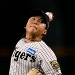 　中日戦に先発した阪神・村上＝甲子園