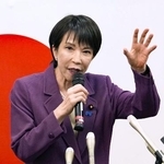 　自民党総裁選に向けた集会で、支持を訴える高市前経済安保相＝２６日、名古屋市